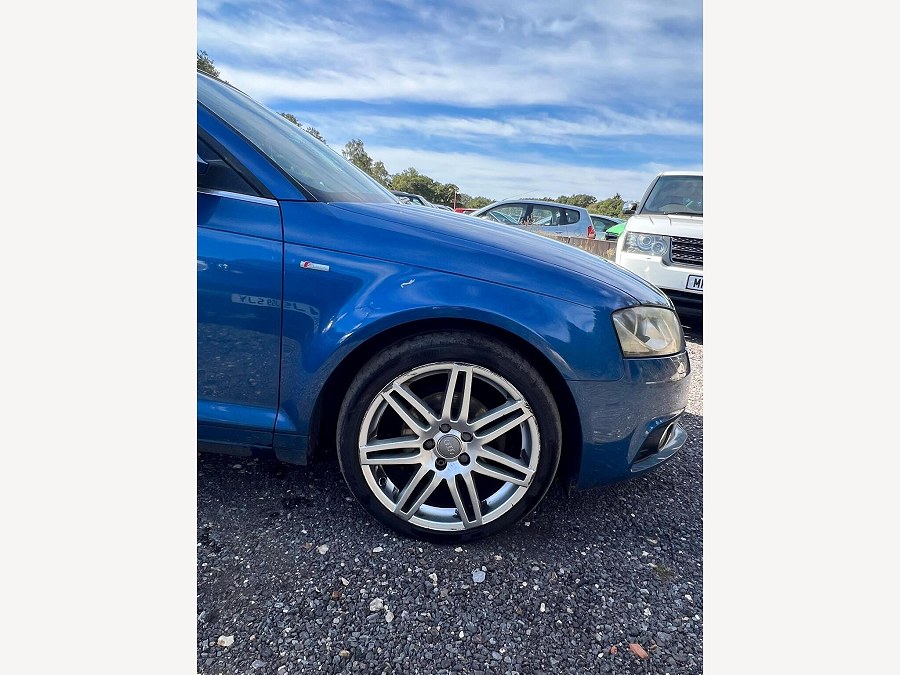 Audi A3 Cabriolet photo 2
