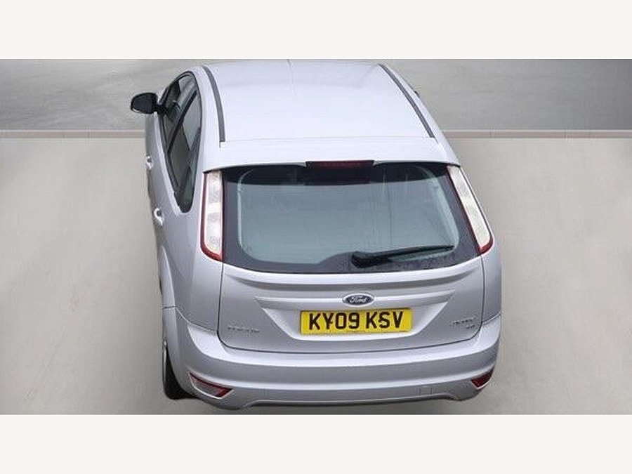 2009 Ford Focus photo 7