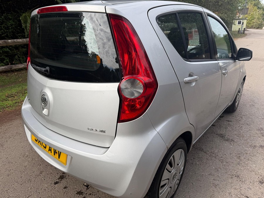 2013 Vauxhall Agila photo 11