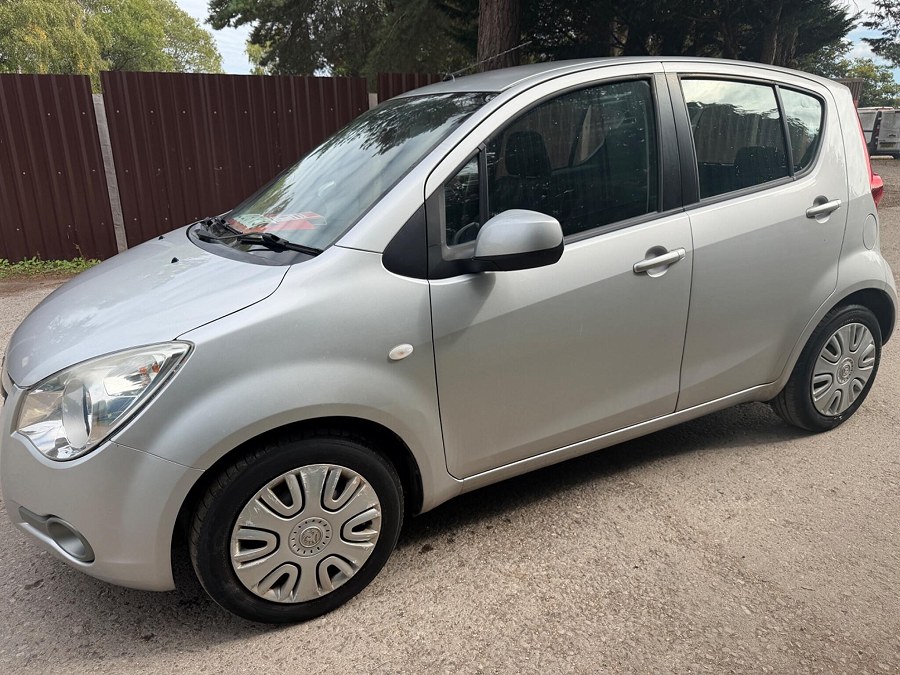 2013 Vauxhall Agila photo 5