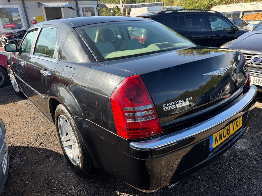 2008 Chrysler 300C photo 4
