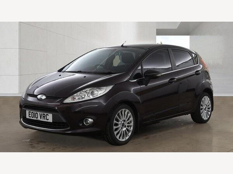2010 Ford Fiesta photo 3