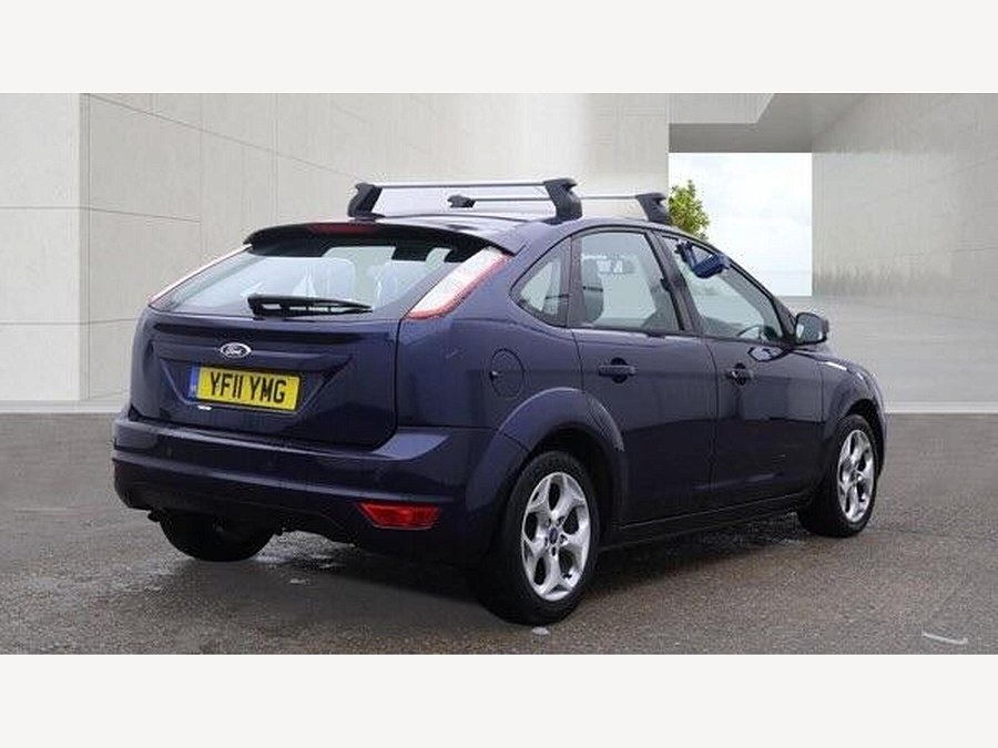2011 Ford Focus photo 6