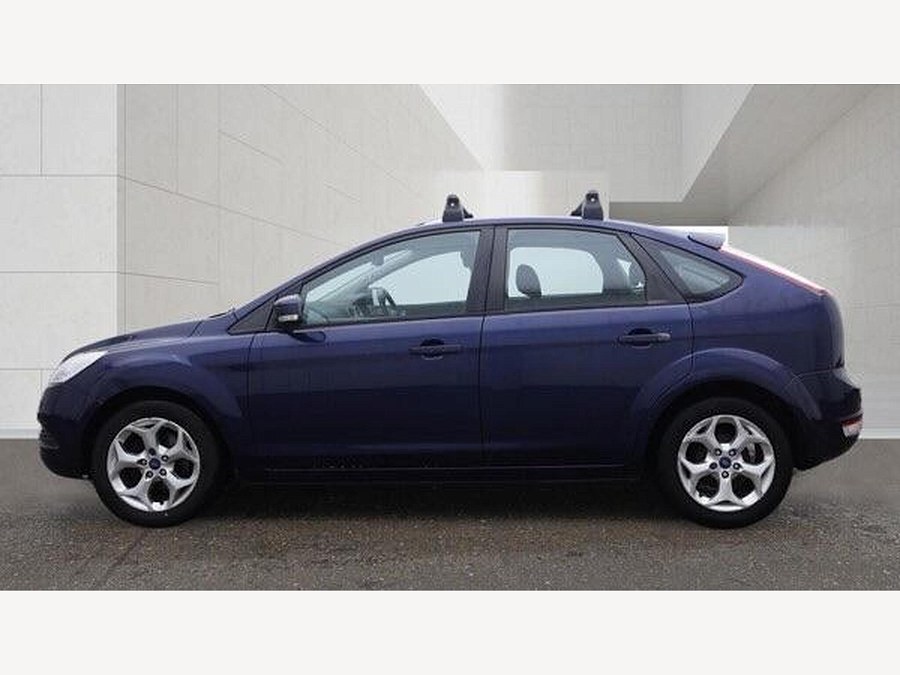 2011 Ford Focus photo 8