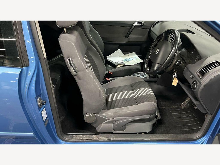 2008 Volkswagen Polo photo 12