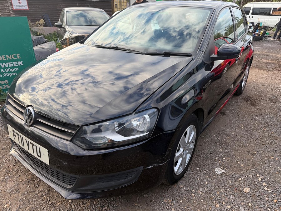 2011 Volkswagen Polo photo 3