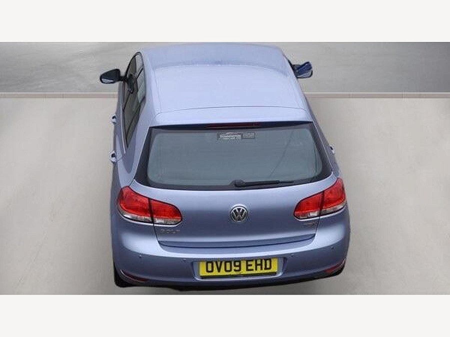 2009 Volkswagen Golf photo 3