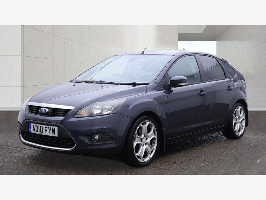 Ford Focus photo 2