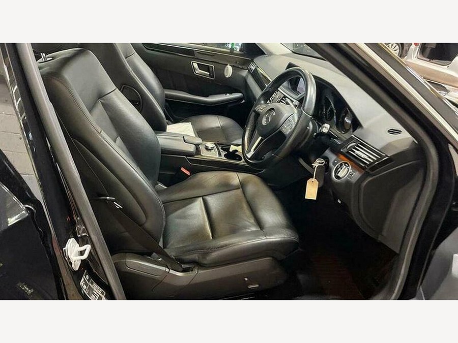 2013 Mercedes-Benz E Class photo 11