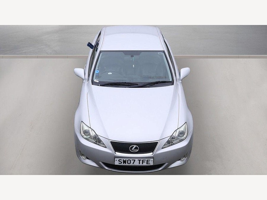 2007 Lexus IS photo 7