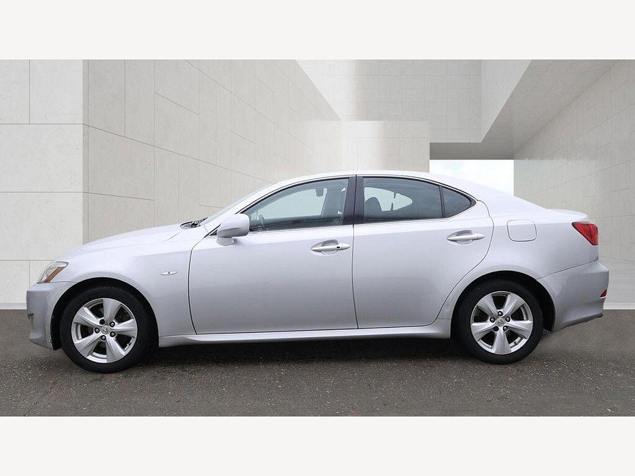 2007 Lexus IS photo 6