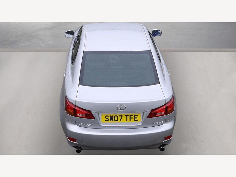2007 Lexus IS photo 8
