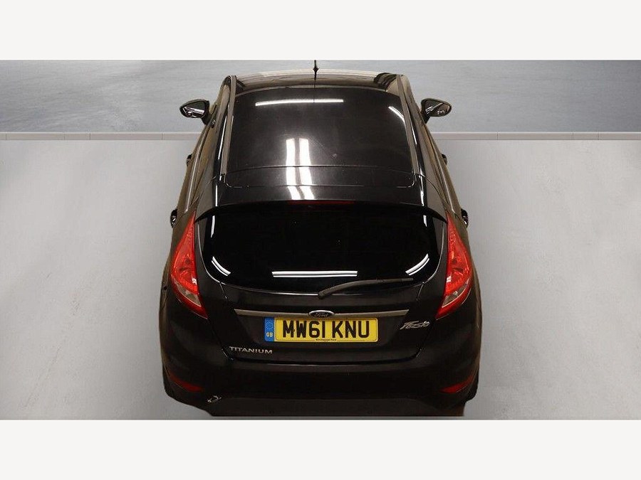 2012 Ford Fiesta photo 8