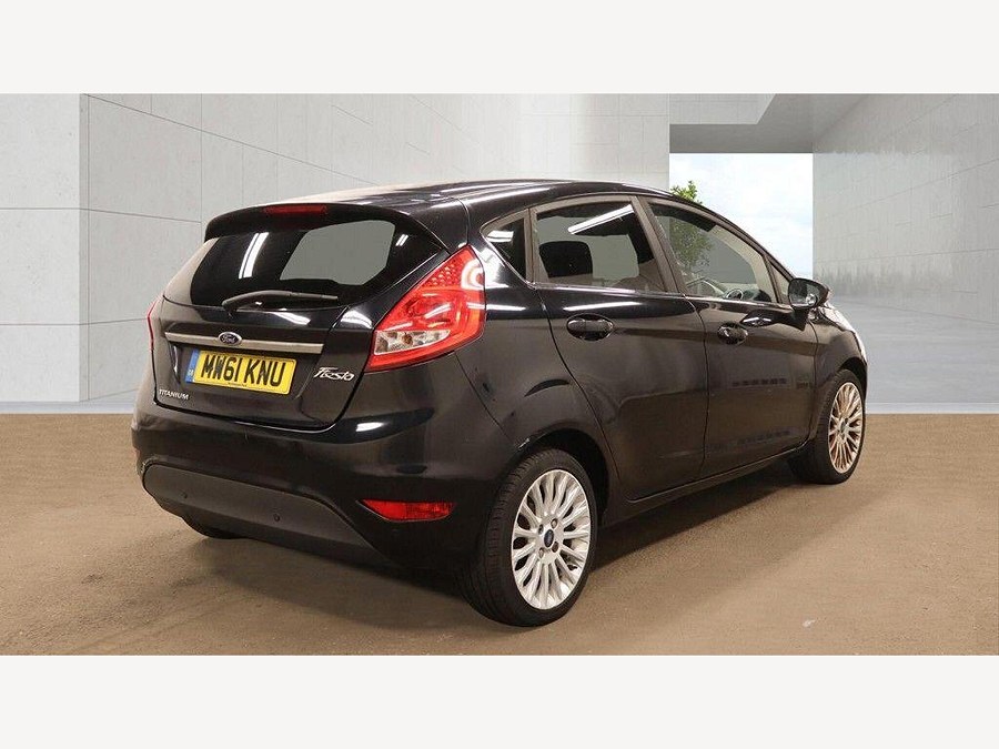 2012 Ford Fiesta photo 4