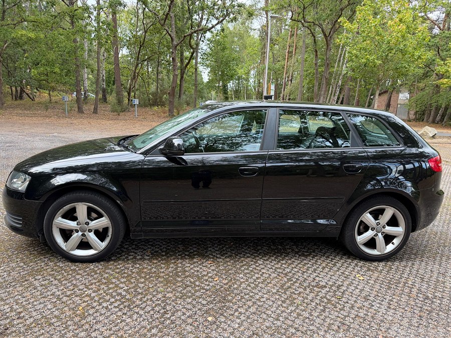 2010 Audi A3 photo 8