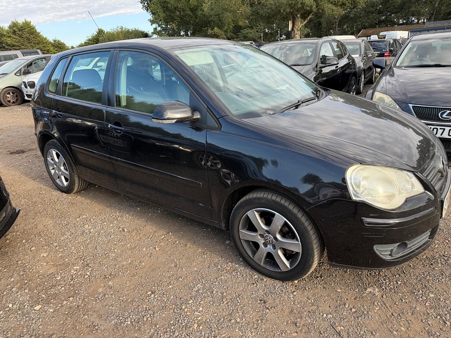 2009 Volkswagen Polo photo 11