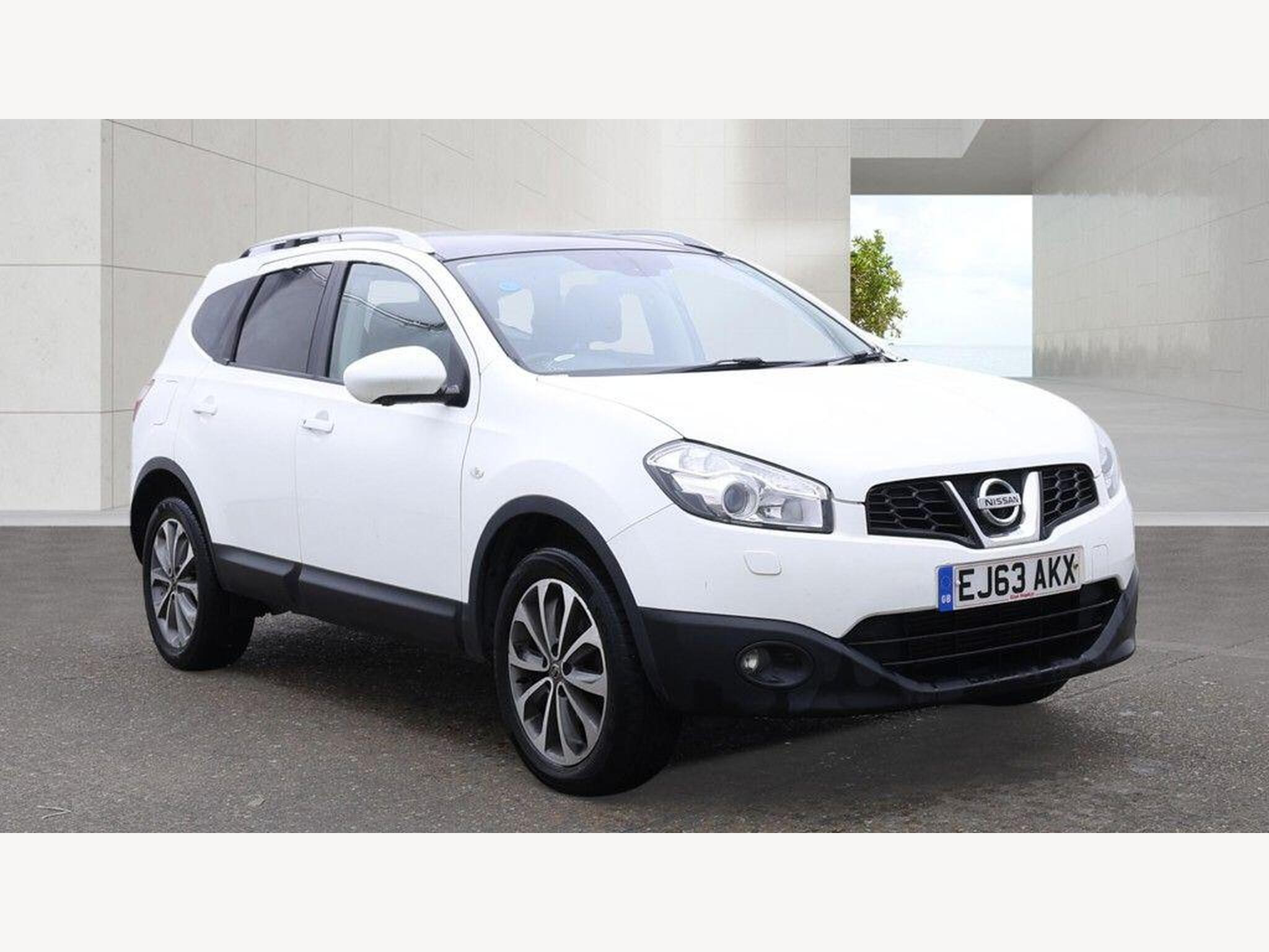 2013 Nissan Qashqai+2 1.5 dCi Tekna 2WD Euro 5 5dr (AVM) for sale at AMB Cars