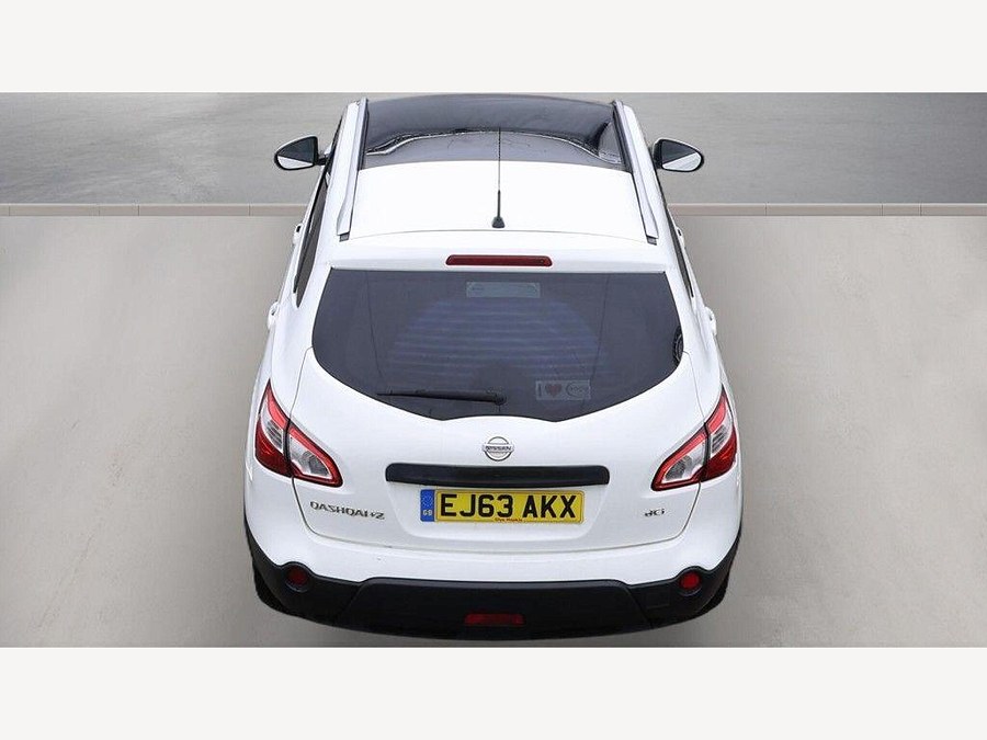 2013 Nissan Qashqai+2 photo 8