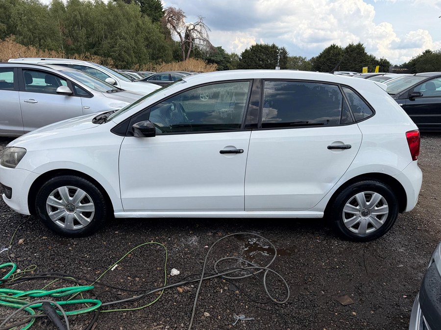 2011 Volkswagen Polo photo 11
