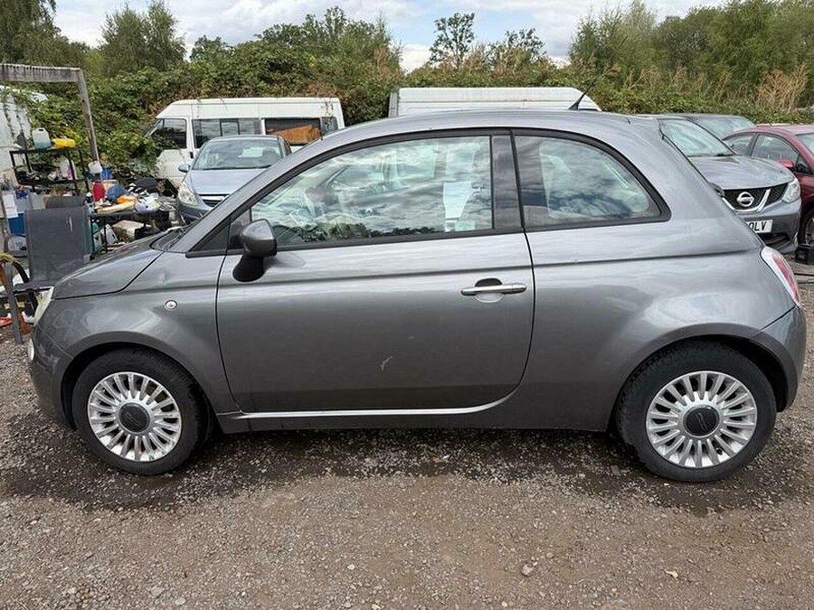 2010 Fiat 500 photo 11