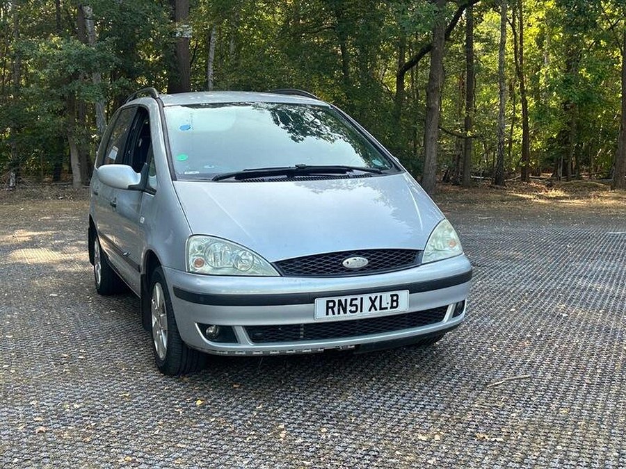2002 Ford Galaxy photo 10