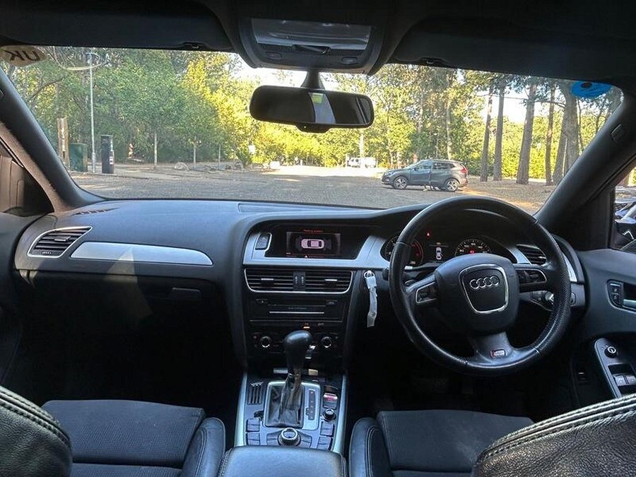 2011 Audi A4 photo 3