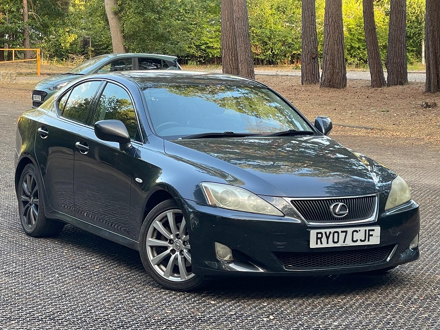 2007 Lexus IS photo 11