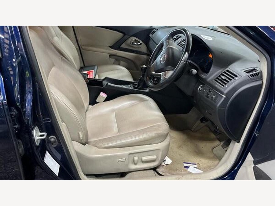 2008 Toyota Avensis photo 4
