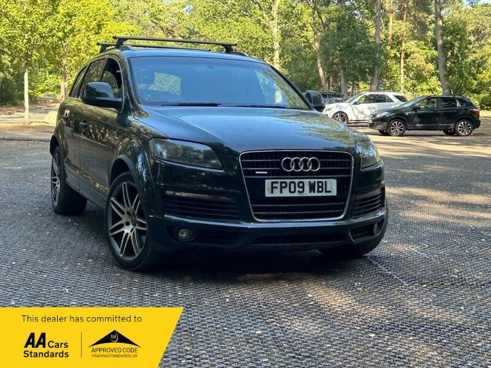 2009 Audi Q7 3.0 TDI V6 S line Tiptronic quattro Euro 4 5dr for sale at AMB Cars