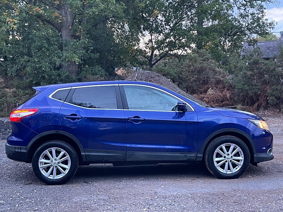 2014 Nissan Qashqai photo 12
