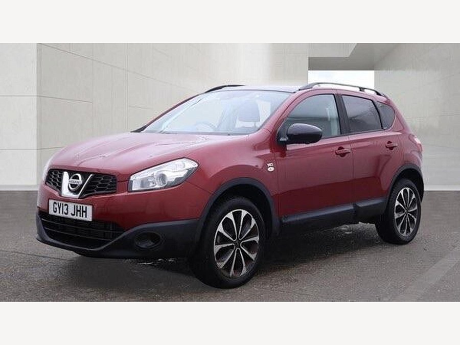 2013 Nissan Qashqai photo 2