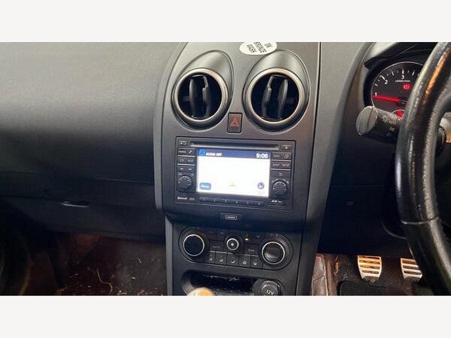 2013 Nissan Qashqai photo 8