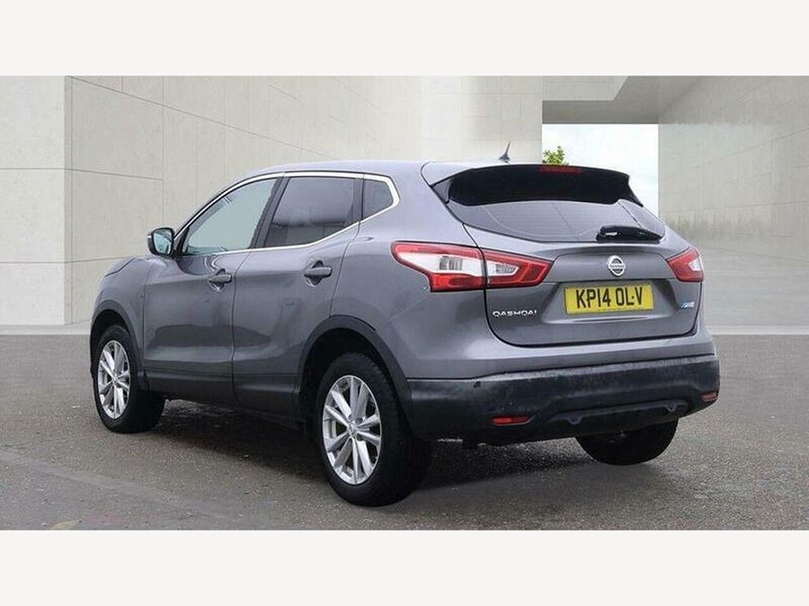 2014 Nissan Qashqai photo 3