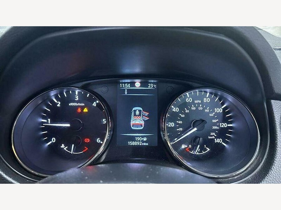 2014 Nissan Qashqai photo 12