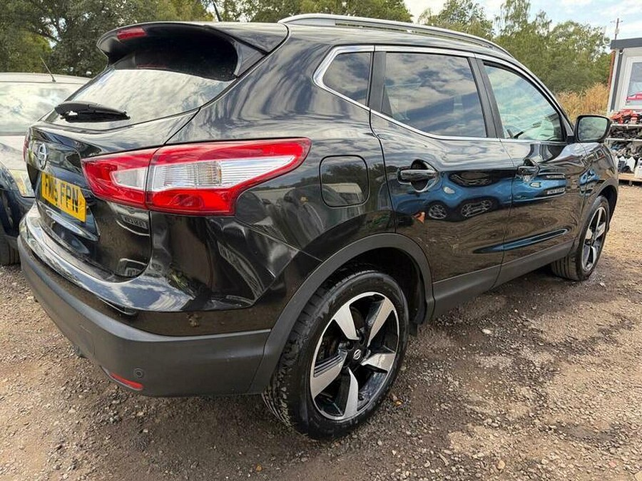 2015 Nissan Qashqai photo 6