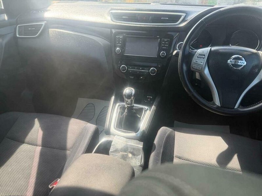 2015 Nissan Qashqai photo 10