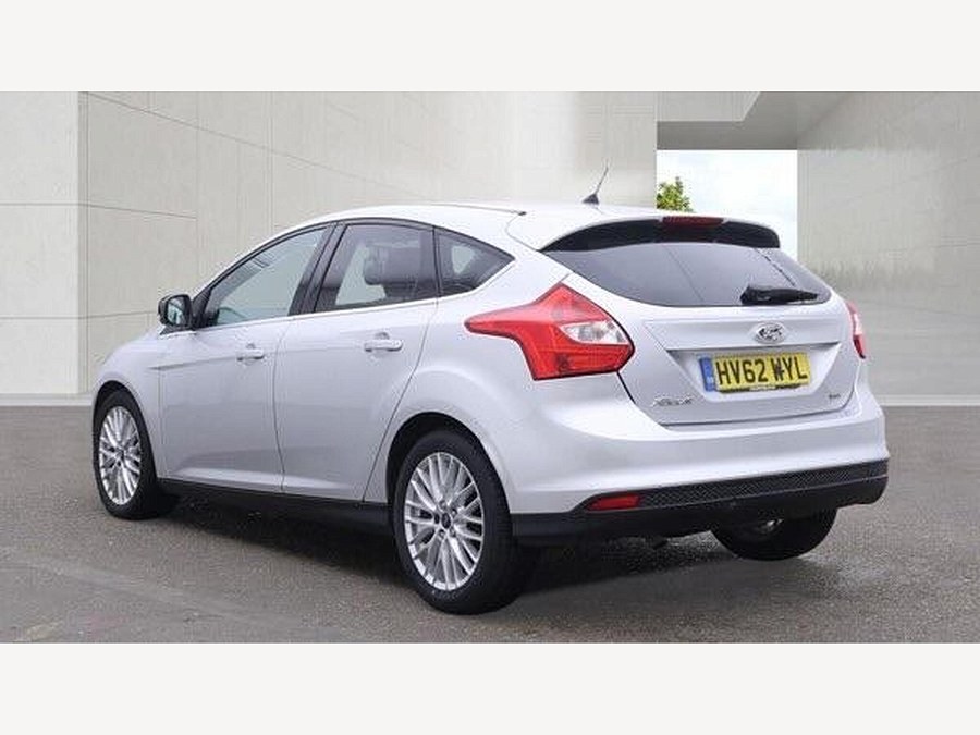 2012 Ford Focus photo 5