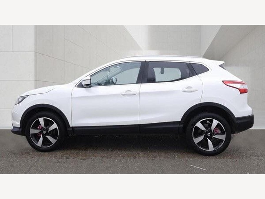 2017 Nissan Qashqai photo 9