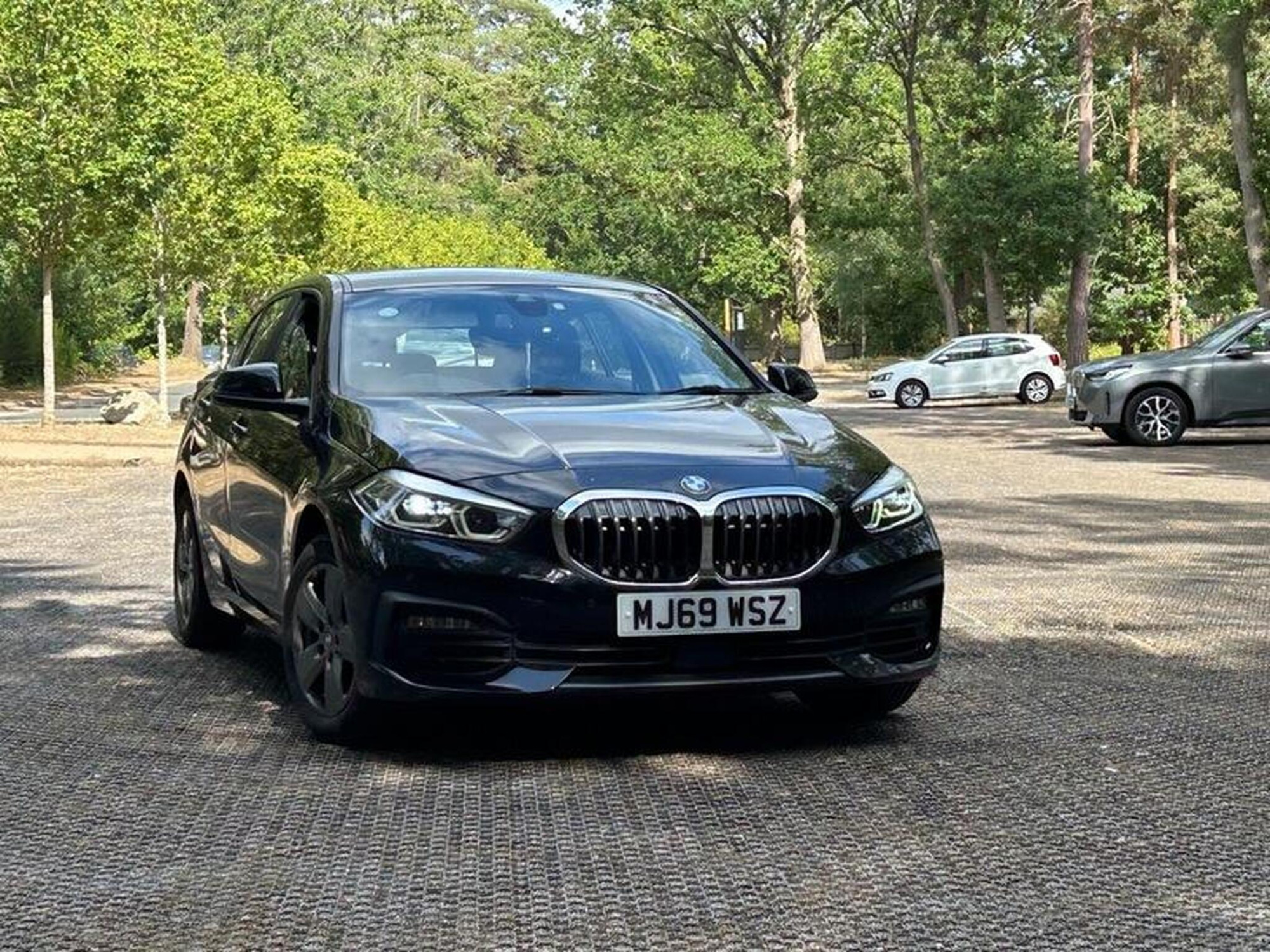 2019 BMW 1 Series 1.5 118i SE DCT Euro 6 (s/s) 5dr for sale at AMB Cars