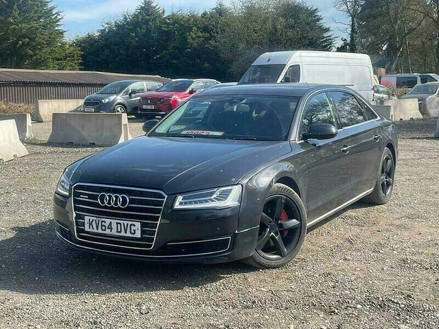 2015 Audi A8 photo 14