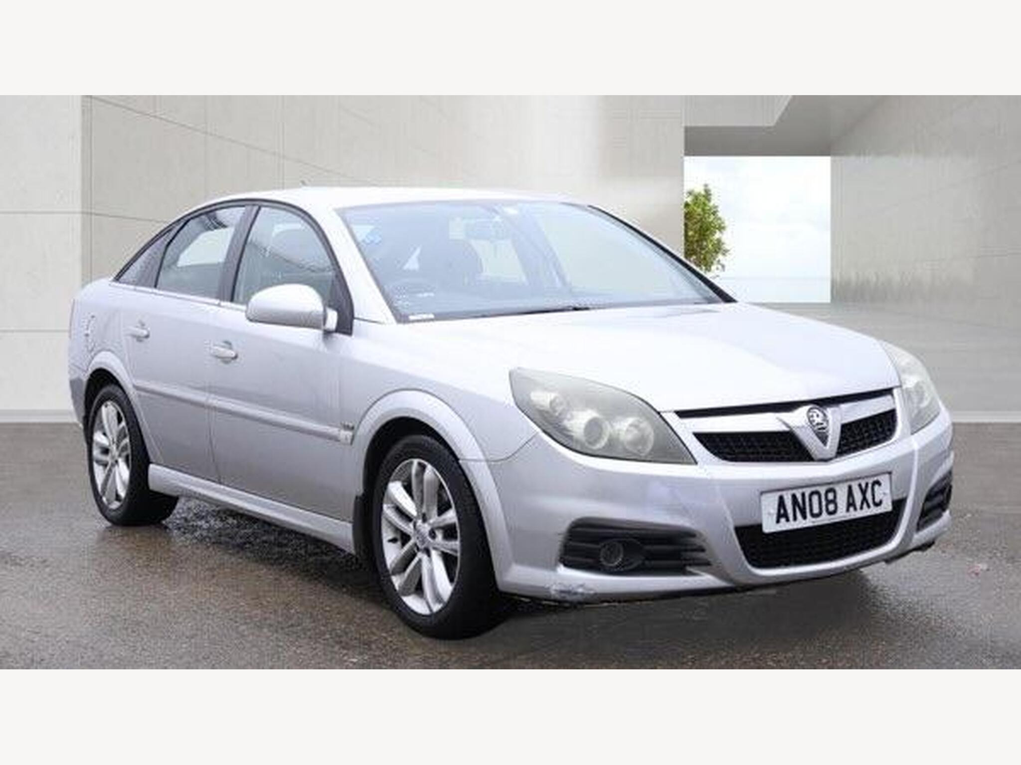2008 Vauxhall Vectra 1.9 CDTi 16v SRi 5dr for sale at AMB Cars