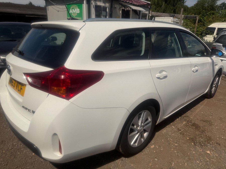 2014 Toyota Auris photo 7