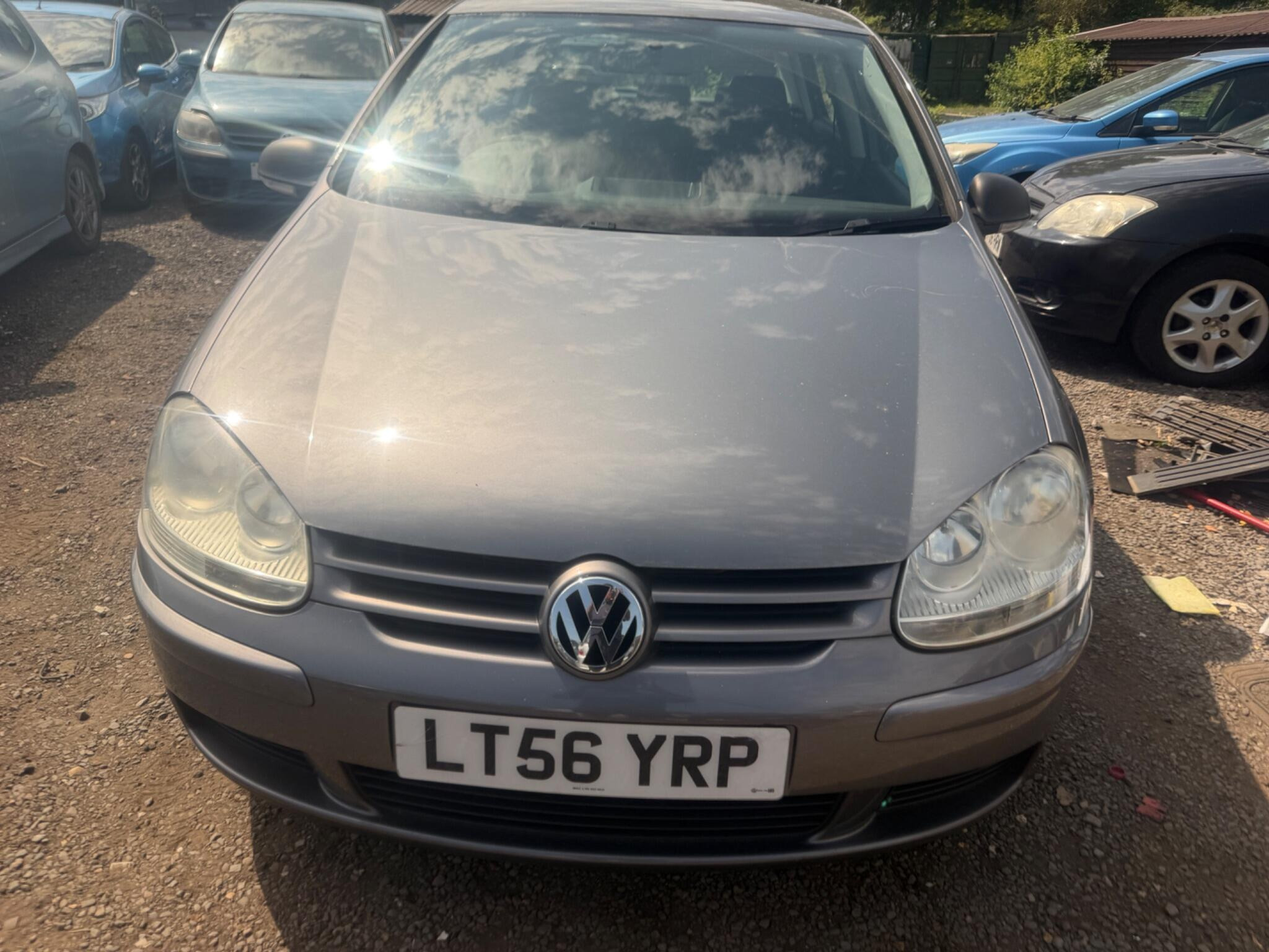2006 Volkswagen Golf 1.6 FSI S 5dr for sale at AMB Cars