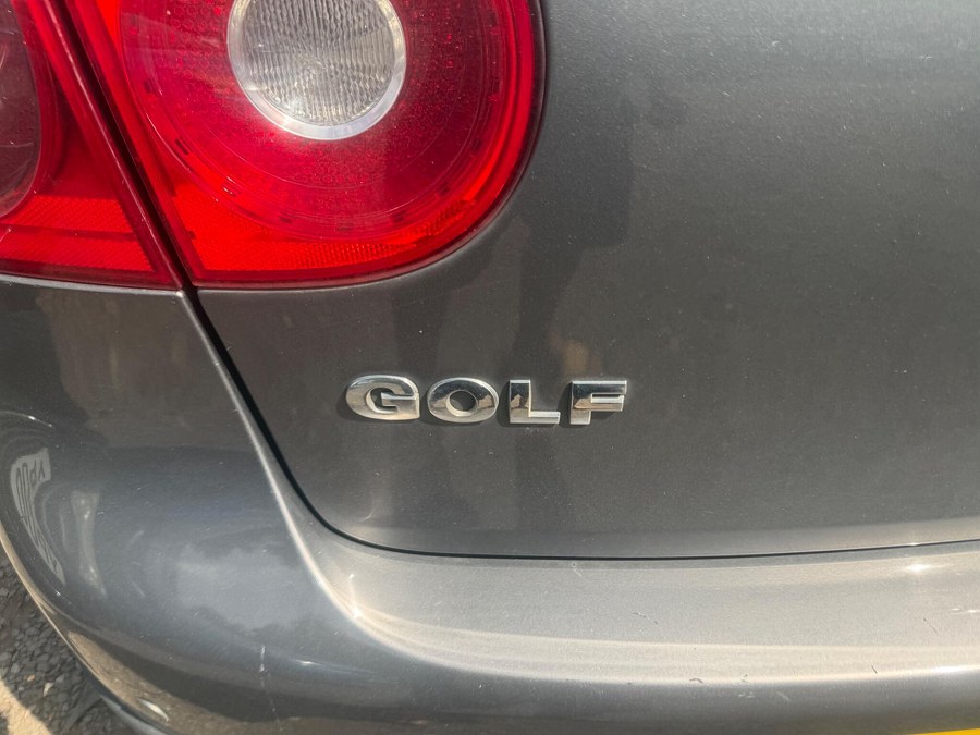 2006 Volkswagen Golf photo 6