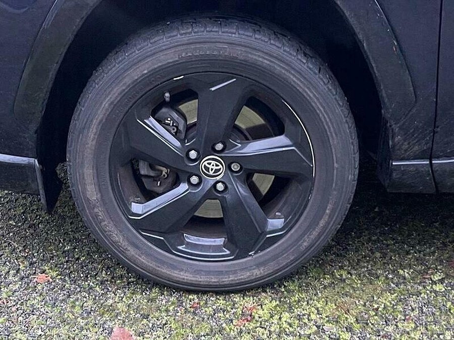 2020 Toyota RAV4 photo 9