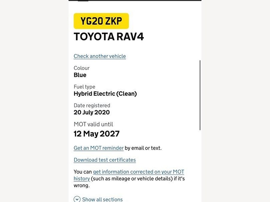 Toyota RAV4 photo 2