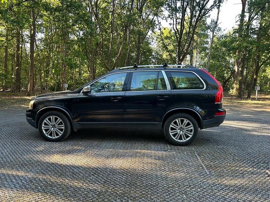 2010 Volvo XC90 photo 11