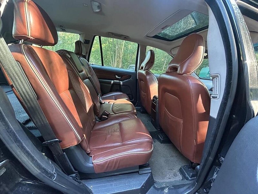 2010 Volvo XC90 photo 7