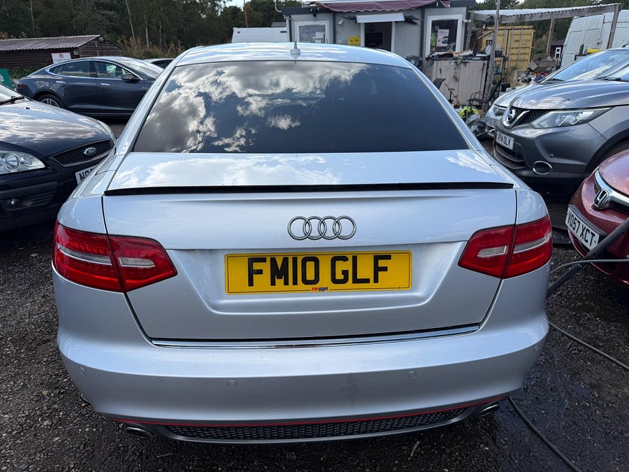 2010 Audi A6 Saloon photo 4