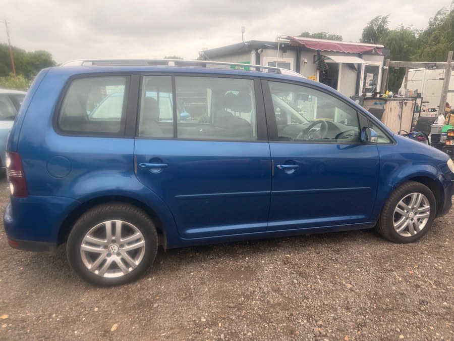 2008 Volkswagen Touran photo 5